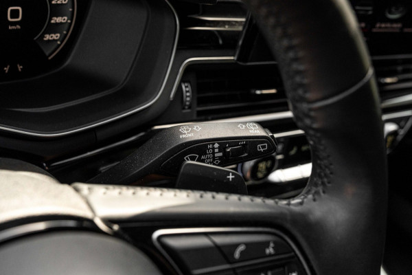 Audi A4 Avant 40 TFSI Launch Edition Sport 190 PK Aut. LED Leder Virtual Stoelverwarming 19''