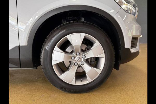 Volvo XC40 1.5 T3 Momentum | Leder | Elektr. Trekhaak | BLISS