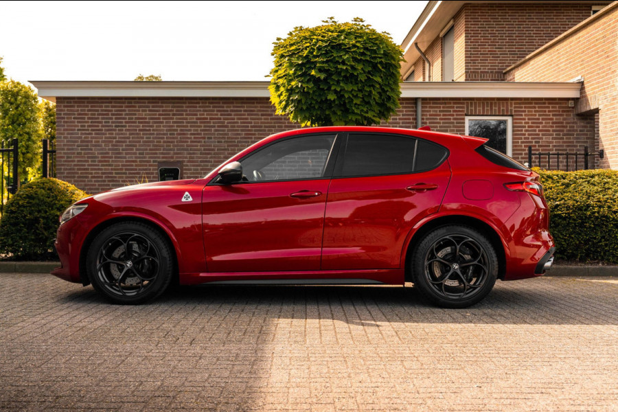 Alfa Romeo Stelvio 2.9 V6 AWD Quadrifoglio 510 PK ACC H&K Carbon Keyless Stoel/Stuurverw. Camera 20''