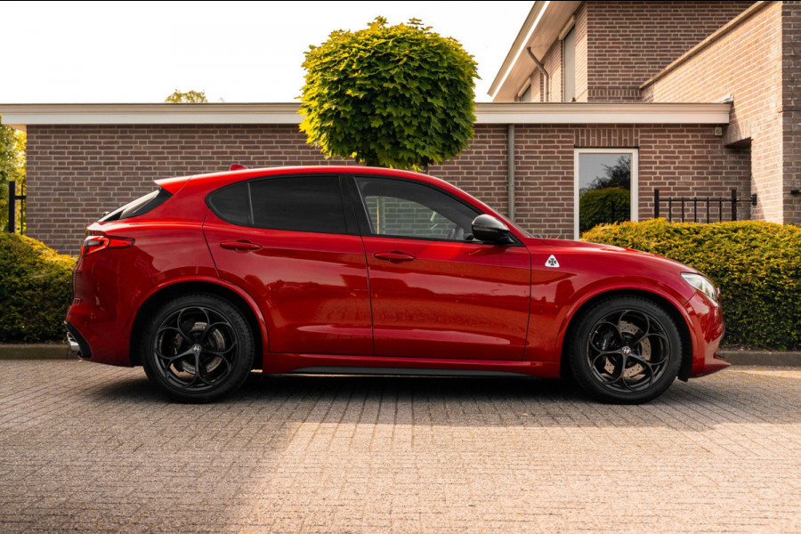 Alfa Romeo Stelvio 2.9 V6 AWD Quadrifoglio 510 PK ACC H&K Carbon Keyless Stoel/Stuurverw. Camera 20''
