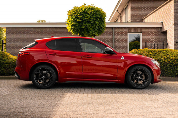Alfa Romeo Stelvio 2.9 V6 AWD Quadrifoglio 510 PK ACC H&K Carbon Keyless Stoel/Stuurverw. Camera 20''