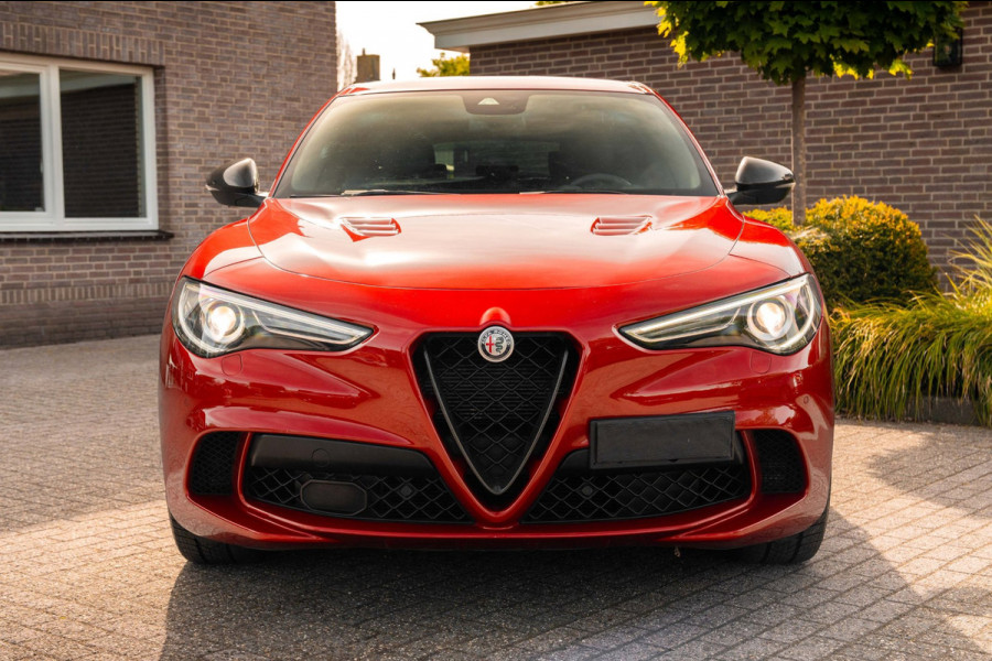 Alfa Romeo Stelvio 2.9 V6 AWD Quadrifoglio 510 PK ACC H&K Carbon Keyless Stoel/Stuurverw. Camera 20''