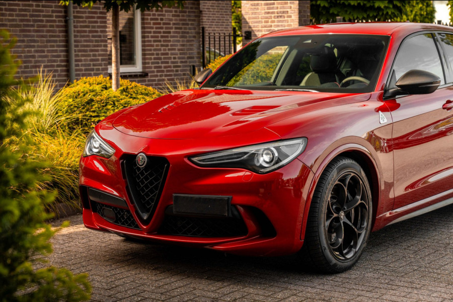 Alfa Romeo Stelvio 2.9 V6 AWD Quadrifoglio 510 PK ACC H&K Carbon Keyless Stoel/Stuurverw. Camera 20''