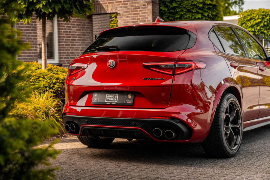 Alfa Romeo Stelvio 2.9 V6 AWD Quadrifoglio 510 PK ACC H&K Carbon Keyless Stoel/Stuurverw. Camera 20''