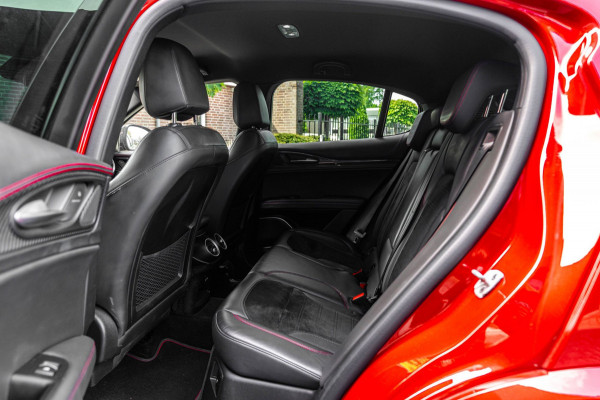 Alfa Romeo Stelvio 2.9 V6 AWD Quadrifoglio 510 PK ACC H&K Carbon Keyless Stoel/Stuurverw. Camera 20''