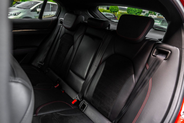 Alfa Romeo Stelvio 2.9 V6 AWD Quadrifoglio 510 PK ACC H&K Carbon Keyless Stoel/Stuurverw. Camera 20''
