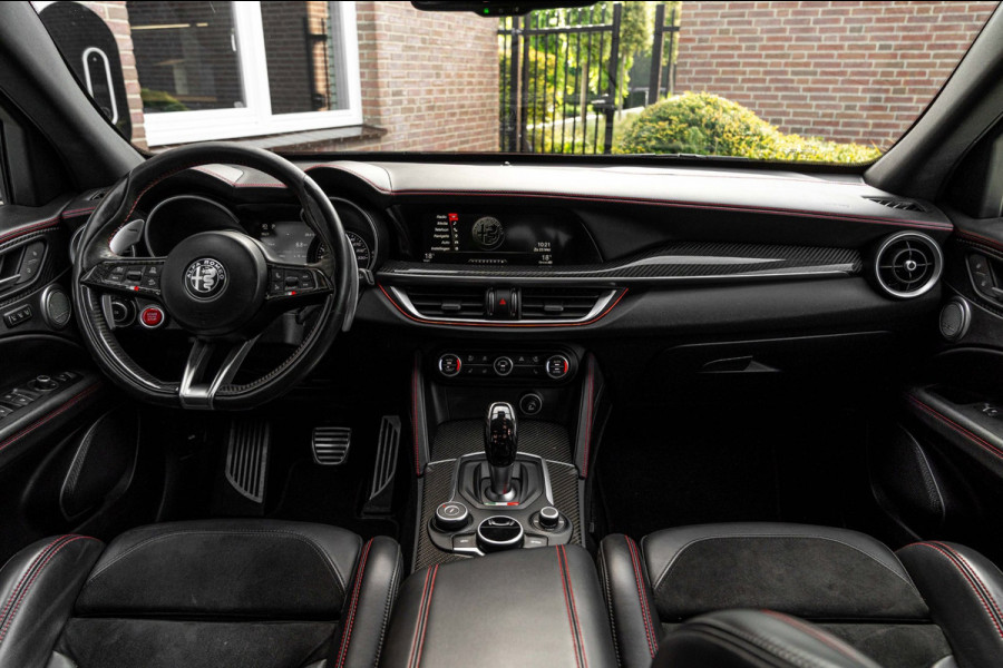 Alfa Romeo Stelvio 2.9 V6 AWD Quadrifoglio 510 PK ACC H&K Carbon Keyless Stoel/Stuurverw. Camera 20''