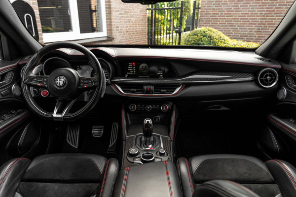 Alfa Romeo Stelvio 2.9 V6 AWD Quadrifoglio 510 PK ACC H&K Carbon Keyless Stoel/Stuurverw. Camera 20''