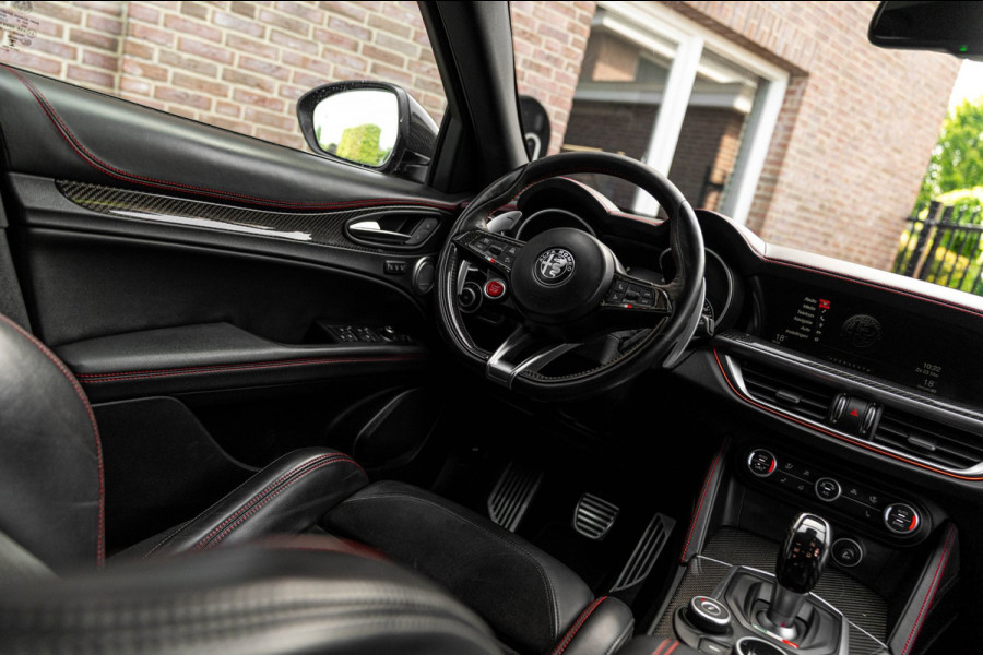 Alfa Romeo Stelvio 2.9 V6 AWD Quadrifoglio 510 PK ACC H&K Carbon Keyless Stoel/Stuurverw. Camera 20''