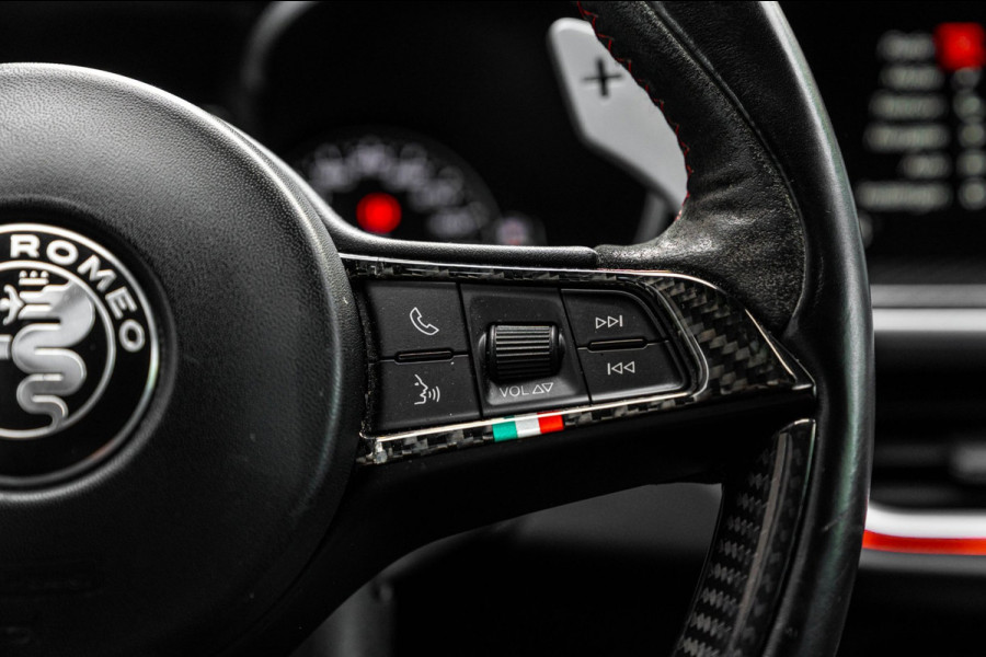 Alfa Romeo Stelvio 2.9 V6 AWD Quadrifoglio 510 PK ACC H&K Carbon Keyless Stoel/Stuurverw. Camera 20''