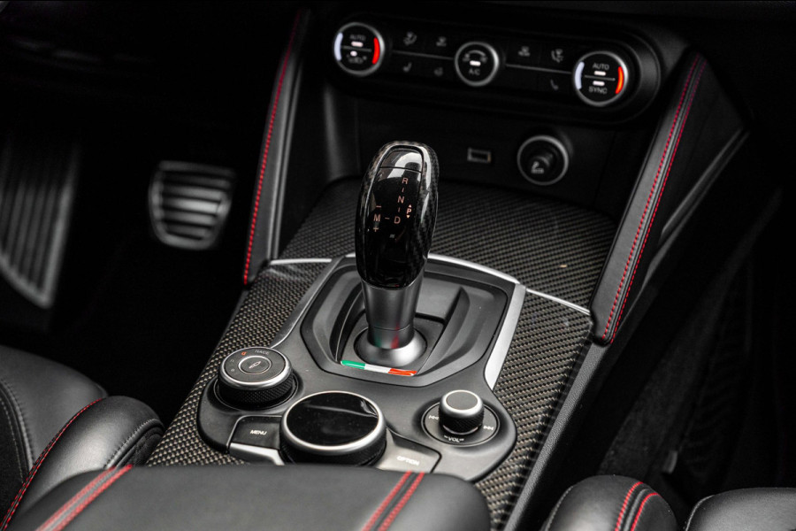 Alfa Romeo Stelvio 2.9 V6 AWD Quadrifoglio 510 PK ACC H&K Carbon Keyless Stoel/Stuurverw. Camera 20''