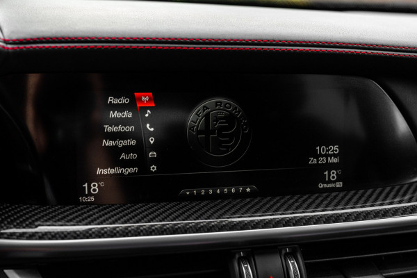 Alfa Romeo Stelvio 2.9 V6 AWD Quadrifoglio 510 PK ACC H&K Carbon Keyless Stoel/Stuurverw. Camera 20''