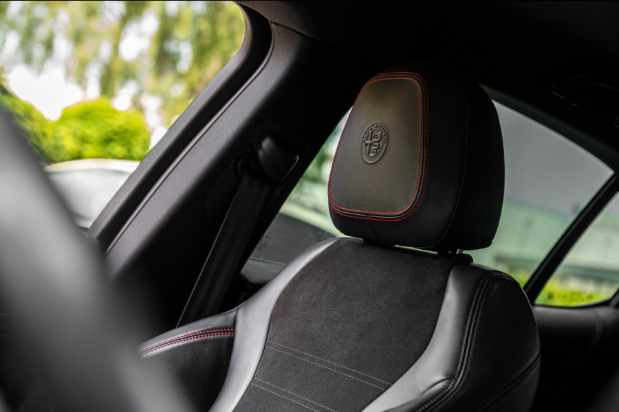 Alfa Romeo Stelvio 2.9 V6 AWD Quadrifoglio 510 PK ACC H&K Carbon Keyless Stoel/Stuurverw. Camera 20''