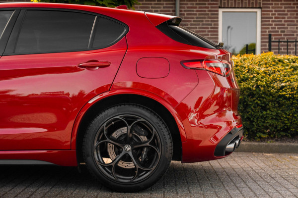 Alfa Romeo Stelvio 2.9 V6 AWD Quadrifoglio 510 PK ACC H&K Carbon Keyless Stoel/Stuurverw. Camera 20''