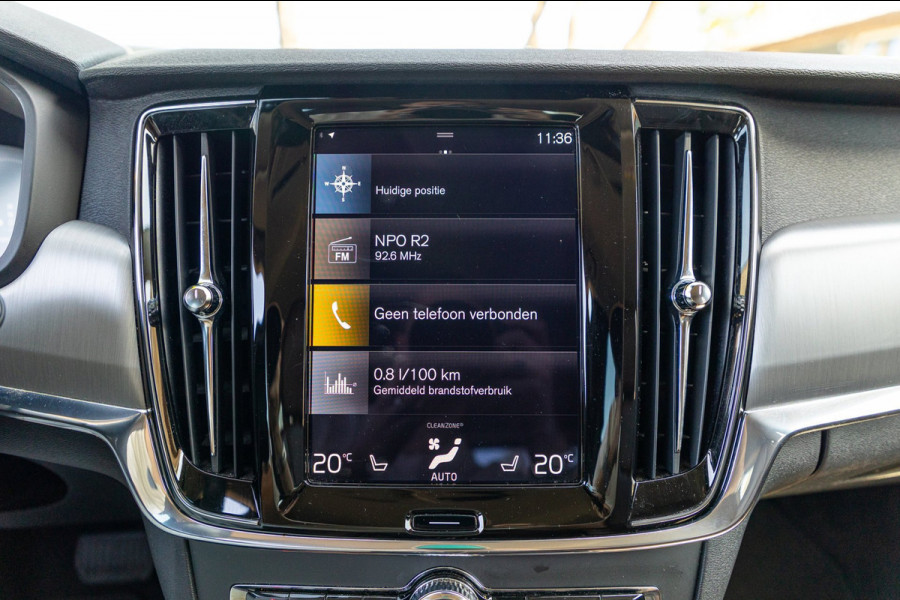 Volvo V90 2.0 T8 AWD Inscription I 91% I Btw I Luxe Leder I Trekhaak I Pine Grey