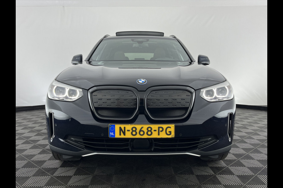 BMW iX3 Executive 80 kWh [ 3-Fase-11kW ] {SoH-99%} (INCL-BTW) Aut. *HEATPUMP | PANO | LEATHER | ADAPTIVE-CRUISE | FULL-LED | BLIND-SPOT | MEMORY-PACK | DIGI-COCKPIT | HEATED-COMFORTSEATS | KEYLESS | CAMERA | DAB+ | TOWBAR | 19''ALU*