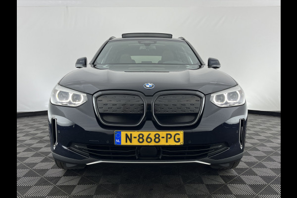 BMW iX3 Executive 80 kWh [ 3-Fase-11kW ] {SoH-99%} (INCL-BTW) Aut. *HEATPUMP | PANO | LEATHER | ADAPTIVE-CRUISE | FULL-LED | BLIND-SPOT | MEMORY-PACK | DIGI-COCKPIT | HEATED-COMFORTSEATS | KEYLESS | CAMERA | DAB+ | TOWBAR | 19''ALU*