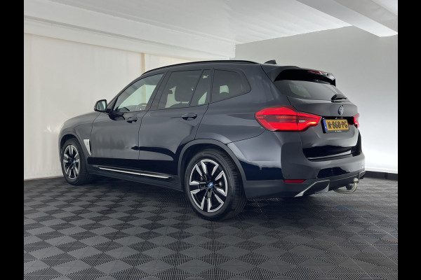BMW iX3 Executive 80 kWh [ 3-Fase-11kW ] {SoH-99%} (INCL-BTW) Aut. *HEATPUMP | PANO | LEATHER | ADAPTIVE-CRUISE | FULL-LED | BLIND-SPOT | MEMORY-PACK | DIGI-COCKPIT | HEATED-COMFORTSEATS | KEYLESS | CAMERA | DAB+ | TOWBAR | 19''ALU*