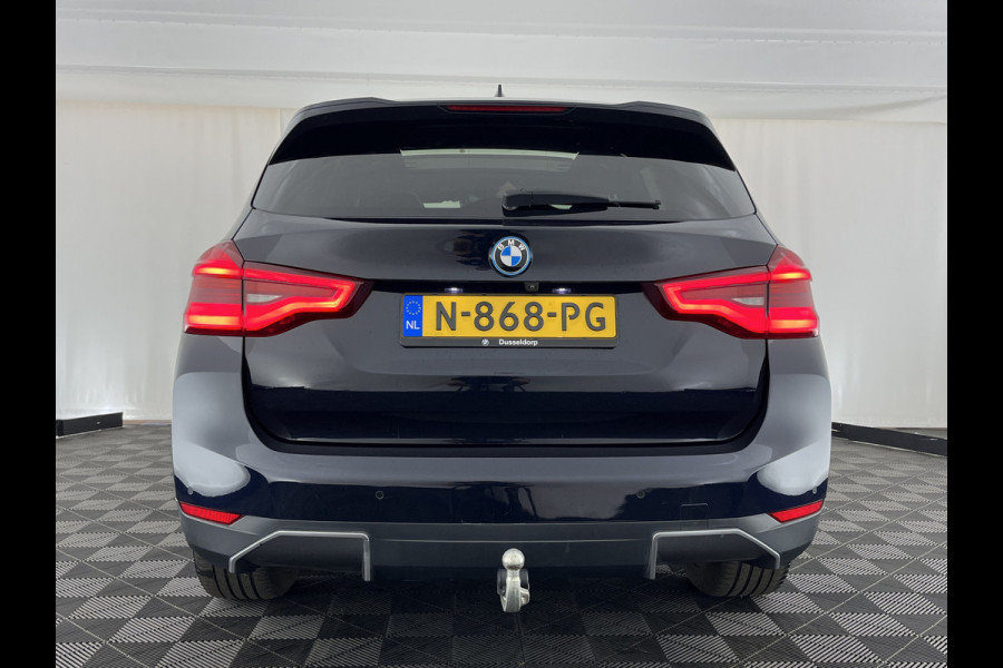 BMW iX3 Executive 80 kWh [ 3-Fase-11kW ] {SoH-99%} (INCL-BTW) Aut. *HEATPUMP | PANO | LEATHER | ADAPTIVE-CRUISE | FULL-LED | BLIND-SPOT | MEMORY-PACK | DIGI-COCKPIT | HEATED-COMFORTSEATS | KEYLESS | CAMERA | DAB+ | TOWBAR | 19''ALU*