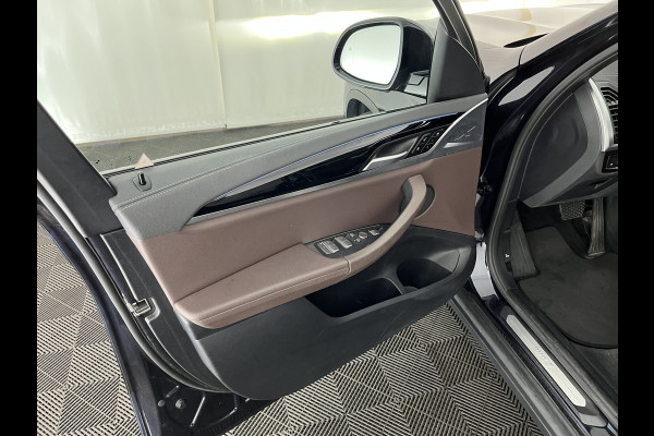 BMW iX3 Executive 80 kWh [ 3-Fase-11kW ] {SoH-99%} (INCL-BTW) Aut. *HEATPUMP | PANO | LEATHER | ADAPTIVE-CRUISE | FULL-LED | BLIND-SPOT | MEMORY-PACK | DIGI-COCKPIT | HEATED-COMFORTSEATS | KEYLESS | CAMERA | DAB+ | TOWBAR | 19''ALU*