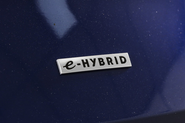 Seat Leon Sportstourer 1.4 TSI eHybrid PHEV Xcellence | S/K-Panodak | Dig. Cockpit | Adapt. Cruise | Stoel-+Stuurverw. | PDC | Camera | NAV + App. Connect | ECC | LM 18" |