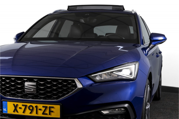 Seat Leon Sportstourer 1.4 TSI eHybrid PHEV Xcellence | S/K-Panodak | Dig. Cockpit | Adapt. Cruise | Stoel-+Stuurverw. | PDC | Camera | NAV + App. Connect | ECC | LM 18" |
