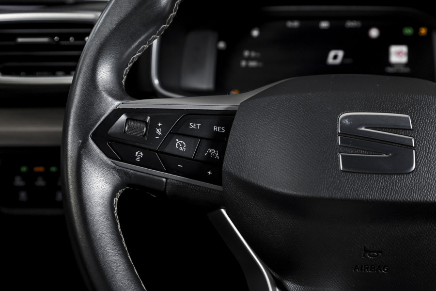 Seat Leon Sportstourer 1.4 TSI eHybrid PHEV Xcellence | S/K-Panodak | Dig. Cockpit | Adapt. Cruise | Stoel-+Stuurverw. | PDC | Camera | NAV + App. Connect | ECC | LM 18" |