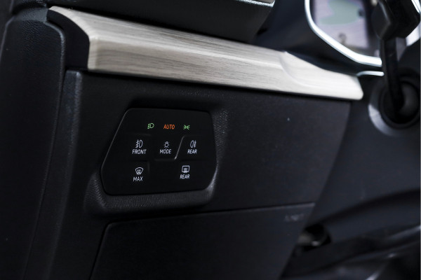 Seat Leon Sportstourer 1.4 TSI eHybrid PHEV Xcellence | S/K-Panodak | Dig. Cockpit | Adapt. Cruise | Stoel-+Stuurverw. | PDC | Camera | NAV + App. Connect | ECC | LM 18" |