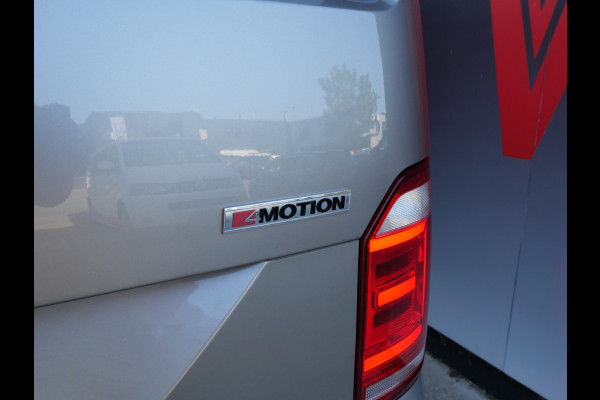 Volkswagen Transporter 2.0 TDI L2H1 DC 4MOTION CARAVELLE | AUTOMAAT | DUBBEL CAB | ALLES ELEKT!!