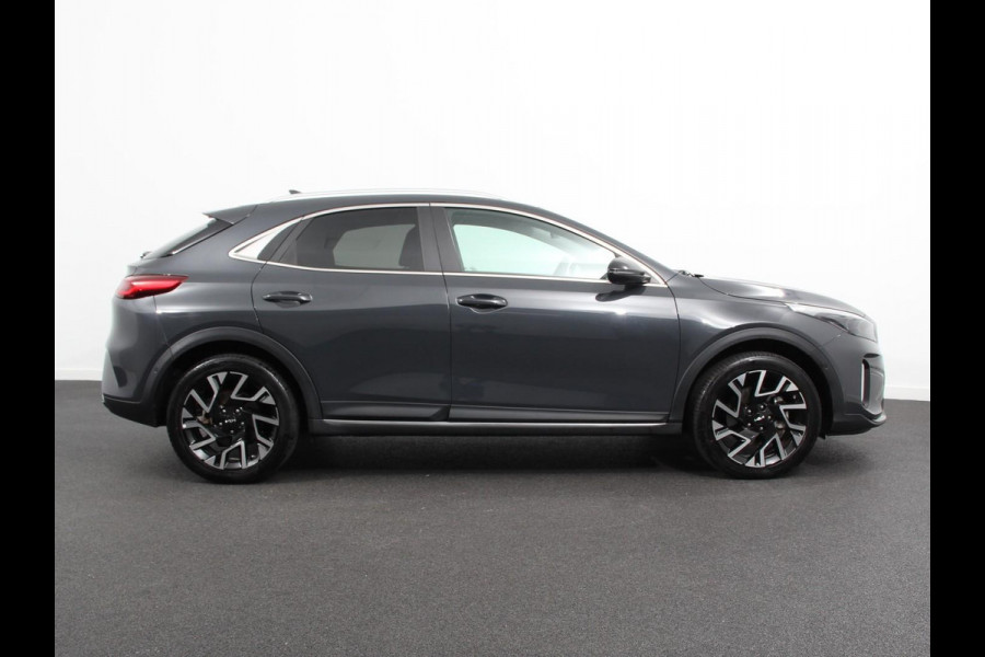Kia Xceed 1.6 GDi PHEV Automaat DynamicLine | DEMO ! | Navigatie Apple Carplay/Android Auto  Adaptive Cruise Control  Parkeersensoren  Camera  Stoel-en stuurwielverwarming  Virtual Cockpit  Full LED