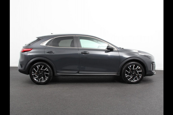 Kia Xceed 1.6 GDi PHEV Automaat DynamicLine | DEMO ! | Navigatie Apple Carplay/Android Auto  Adaptive Cruise Control  Parkeersensoren  Camera  Stoel-en stuurwielverwarming  Virtual Cockpit  Full LED