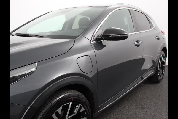 Kia Xceed 1.6 GDi PHEV Automaat DynamicLine | DEMO ! | Navigatie Apple Carplay/Android Auto  Adaptive Cruise Control  Parkeersensoren  Camera  Stoel-en stuurwielverwarming  Virtual Cockpit  Full LED