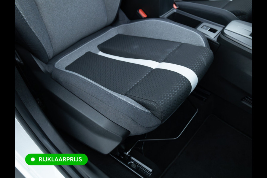 Opel Frontera 1.2 Turbo Hybrid GS 7 persoons | Stoel-, Stuur- & voorruitverwarming | Camera | Apple Carplay | Navigatie | Cruise | PDC V+A, Extra getint glas achter, derde zitrij, Nieuwe auto, tot 8 jaar garantie!