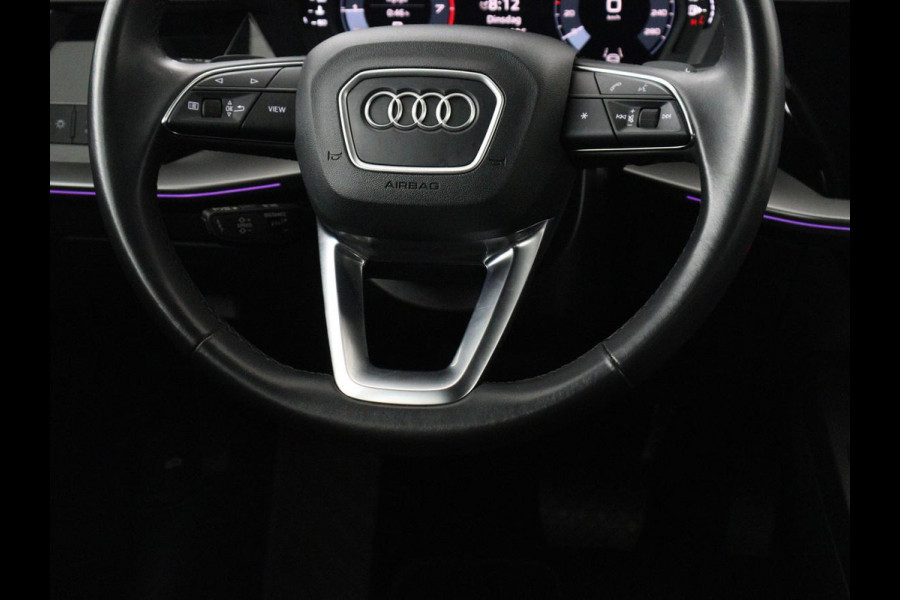 Audi A3 30 TFSI Advanced edition | Stoelverwarming | Matrix LED | Adaptive cruise | Camera | Park Assist | Elektrische stoel | Carplay | Sportstoelen | Navigatie | Virtual Cockpit | Climate control | Audi Sound