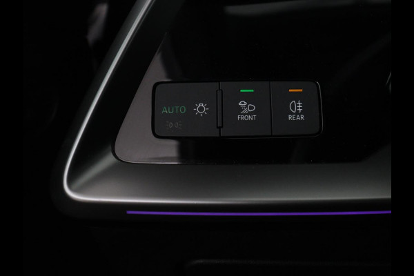 Audi A3 30 TFSI Advanced edition | Stoelverwarming | Matrix LED | Adaptive cruise | Camera | Park Assist | Elektrische stoel | Carplay | Sportstoelen | Navigatie | Virtual Cockpit | Climate control | Audi Sound