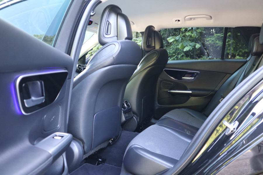 Mercedes-Benz C-Klasse Estate 300 e Luxury Line | Trekhaak | Sfeerverlichting | Carplay |