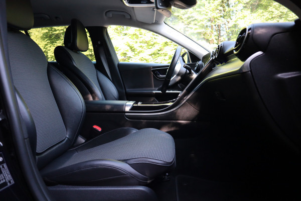 Mercedes-Benz C-Klasse Estate 300 e Luxury Line | Trekhaak | Sfeerverlichting | Carplay |