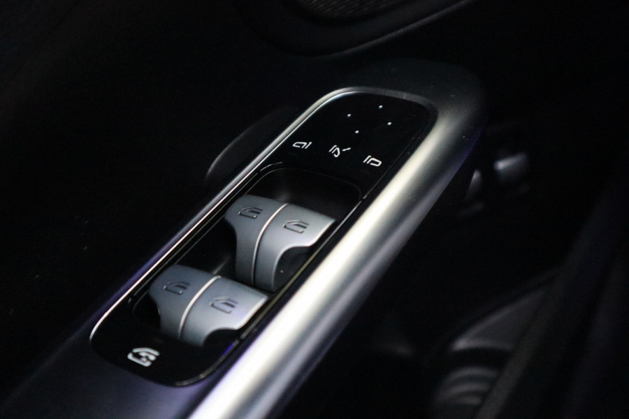 Mercedes-Benz C-Klasse Estate 300 e Luxury Line | Trekhaak | Sfeerverlichting | Carplay |