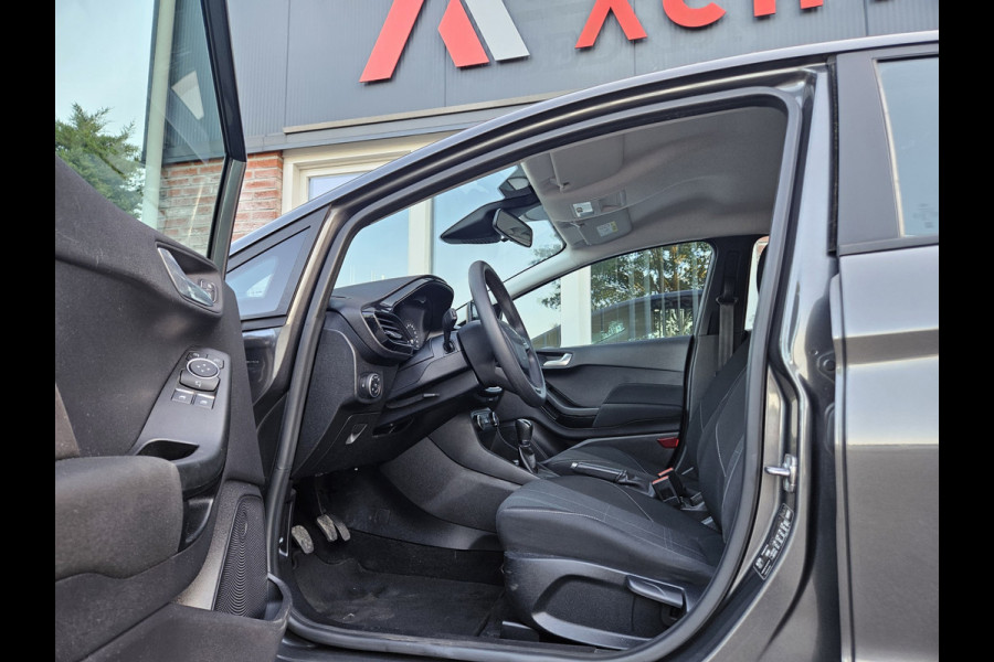 Ford Fiesta 1.1 Trend Trekhaak! PDC! Navigatie! Nette Auto! Dealer Onderhouden! NAP!