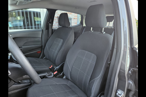 Ford Fiesta 1.1 Trend Trekhaak! PDC! Navigatie! Nette Auto! Dealer Onderhouden! NAP!