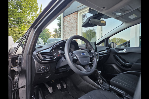 Ford Fiesta 1.1 Trend Trekhaak! PDC! Navigatie! Nette Auto! Dealer Onderhouden! NAP!