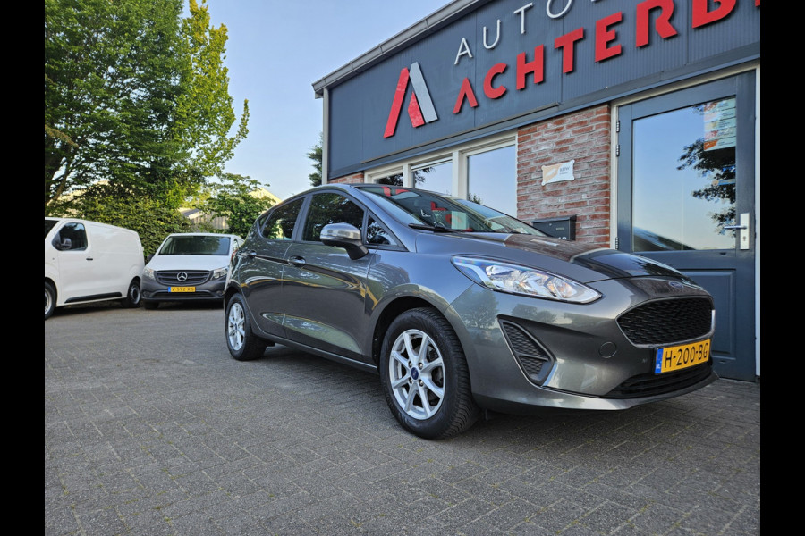 Ford Fiesta 1.1 Trend Trekhaak! PDC! Navigatie! Nette Auto! Dealer Onderhouden! NAP!