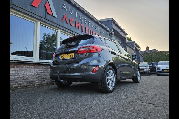 Ford Fiesta 1.1 Trend Trekhaak! PDC! Navigatie! Nette Auto! Dealer Onderhouden! NAP!