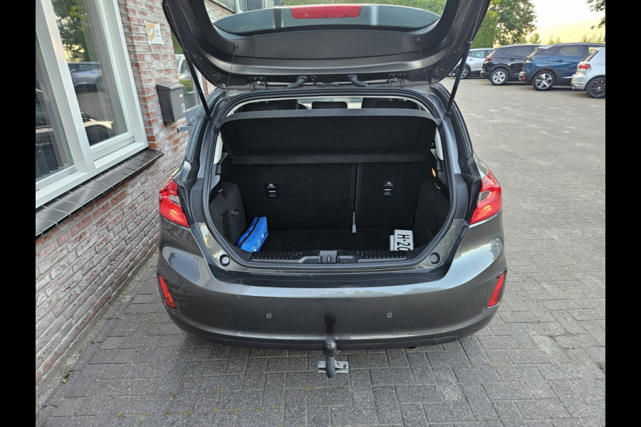Ford Fiesta 1.1 Trend Trekhaak! PDC! Navigatie! Nette Auto! Dealer Onderhouden! NAP!