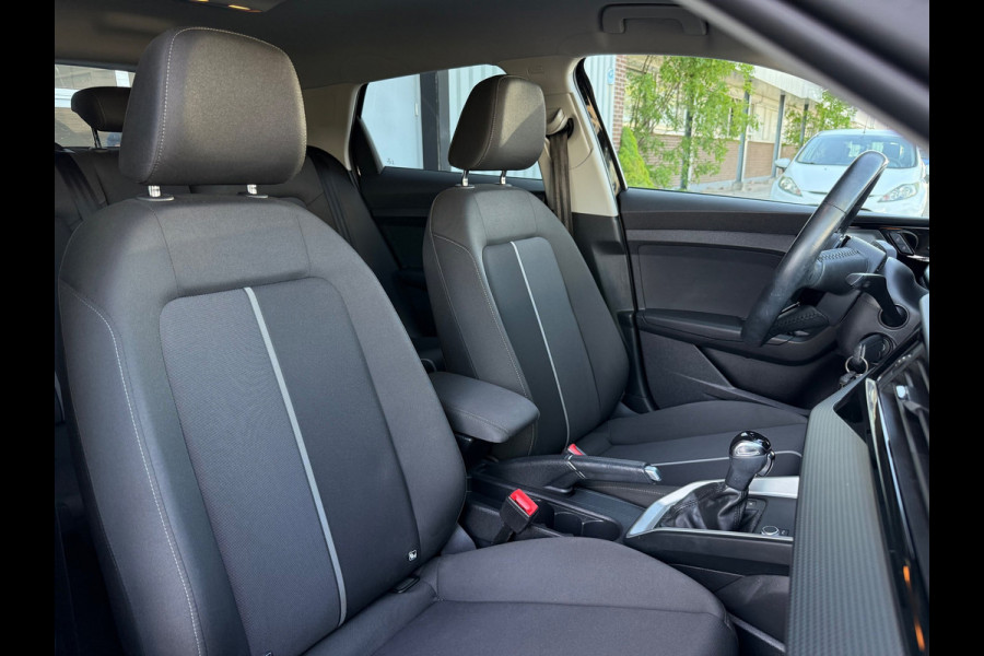 Audi A1 SPORTBACK 30 TFSI Advanced Pro Line S AUT PDC/LMV17