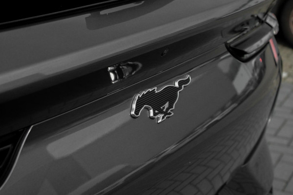 Ford Mustang Mach-E Extended Premium AWD 98 kWh 351pk | Panoramadak | 1.500kg Trekgewicht