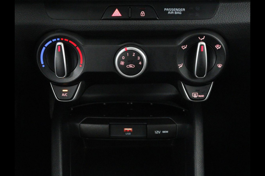 Kia Stonic 1.0 T-GDi MHEV ComfortLine | Carplay | Adaptive cruise | Airco | Bluetooth | Origineel NL