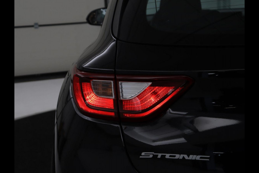 Kia Stonic 1.0 T-GDi MHEV ComfortLine | Carplay | Adaptive cruise | Airco | Bluetooth | Origineel NL