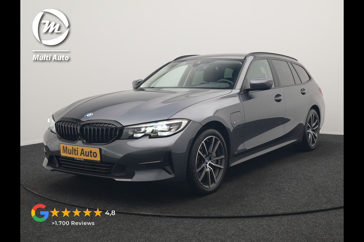 BMW 3 Serie Touring 330e xDrive PHEV 292pk Dealer O.H. | Camera | Lederen Sportstoelen Verwarmd | Apple Carplay | Blis | Hifi Audio | Navigatie | DAB | Virtual | 18'' L.M | Cruise Control | Plug In Hybrid |