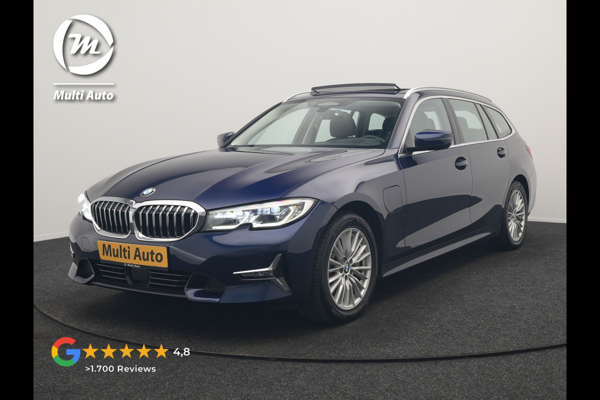 BMW 3 Serie Touring 330e Luxury Line PHEV 293pk Dealer O.H. | Trekhaak Af Fabriek | Panodak | Head Up | Adaptive Cruise | Laser LED | Camera | Lederen Comfortstoelen Verwarmd | Sfeerverlichting | Keyless | Blis | Apple Carplay | Navigatie | DAB | Plug In Hybrid |